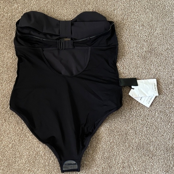 Size 8: & Other Stories Bow Open Back One-Piece Swimsuit in Black, NWT - Picture 12 of 16